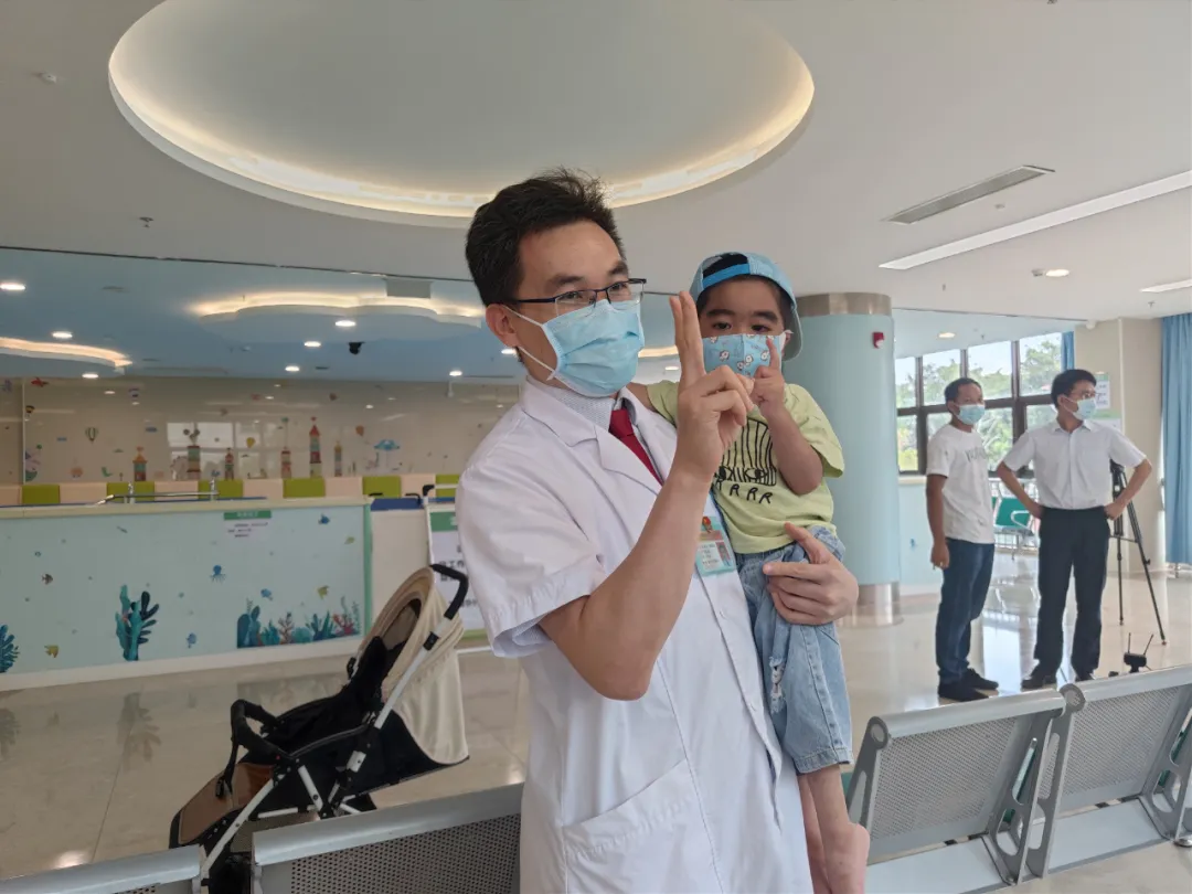 【佳学基因检测】神了,罕见的基因病、遗传病就这样就可以治了,而且很便宜！